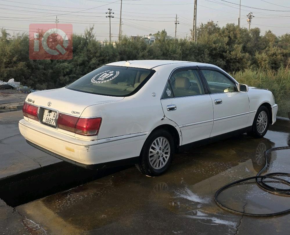تويوتا كراون